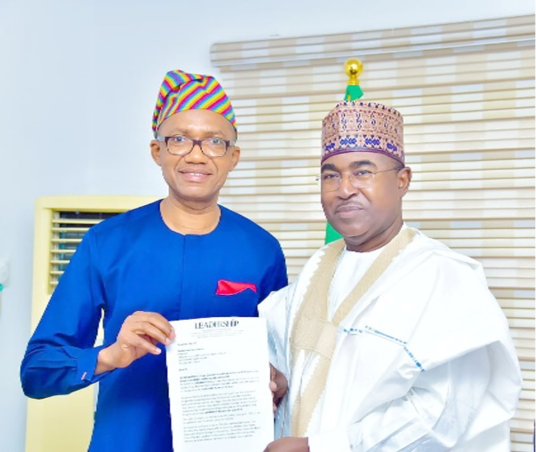 L-R: Editor-Inchief, LEADERSHIP Group Limited, Azu Ishiekwene presenting the nomination letter for LEADERSHIP Person of the Year 2022 award to chairman/ chief executive officer, National Drug Law Enforcement Agency (NDLEA), Brig. Gen. Mohamed Buba Marwa (retd), at the NDLEA Headquarters in Abuja On Friday.